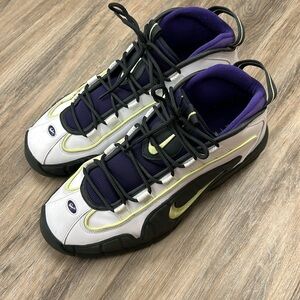 Nike Air Max Penny 1 ‘Penny Story’ barely worn. Size 13.